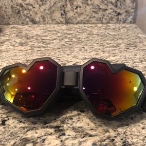 Black Heart Shaped Ski Goggles.